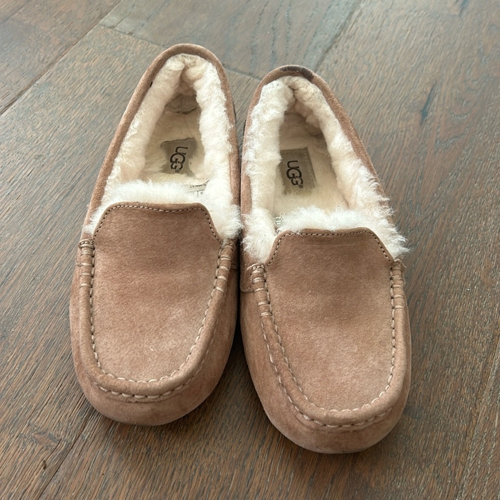 Ugg slippers